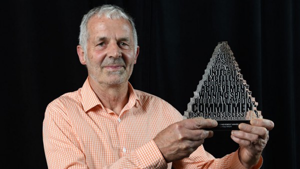 Arthur Klap with Sport NZ Lifetime Achievement award